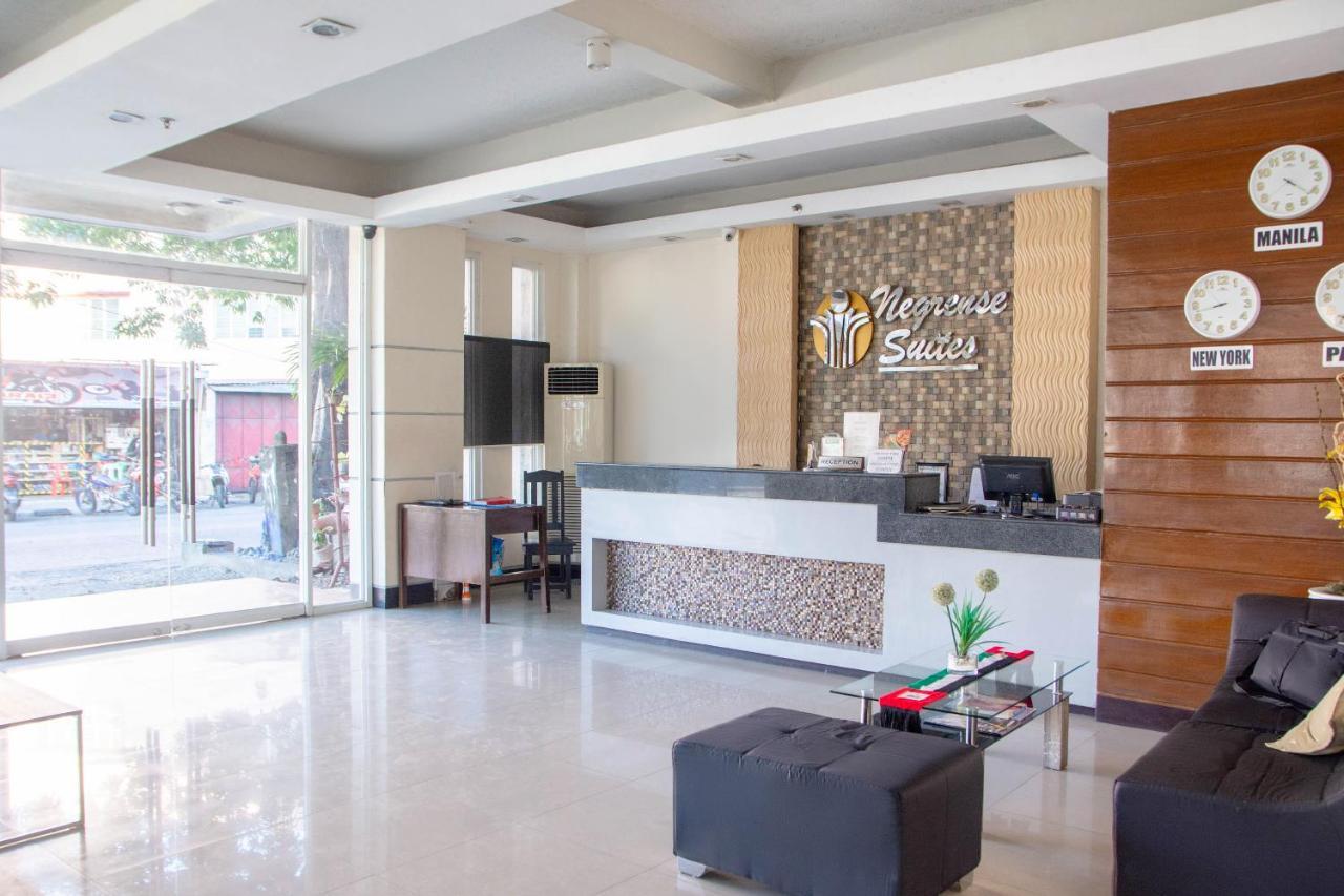 Negrense Suites Bacolod Exteriör bild